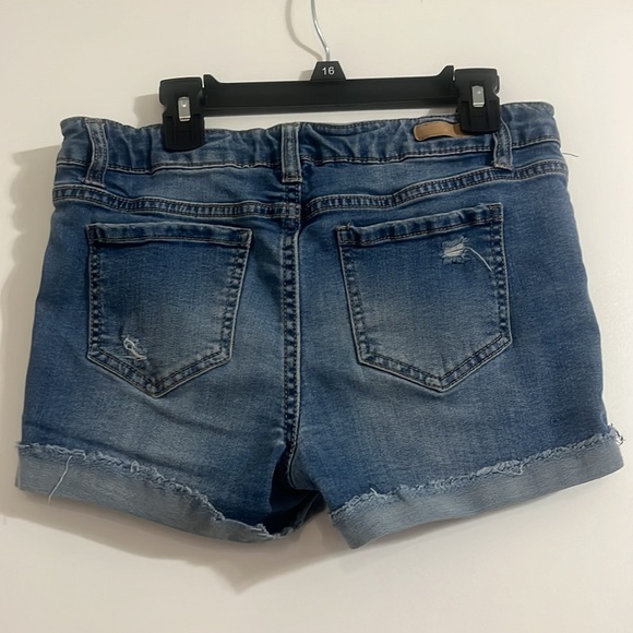 True Craft Girls Ripped Denim Shorts Size 16 EUC - Picture 4 of 7